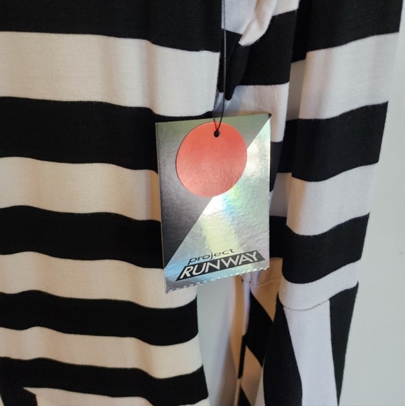 Project runway black white dress - Picture 4 of 5